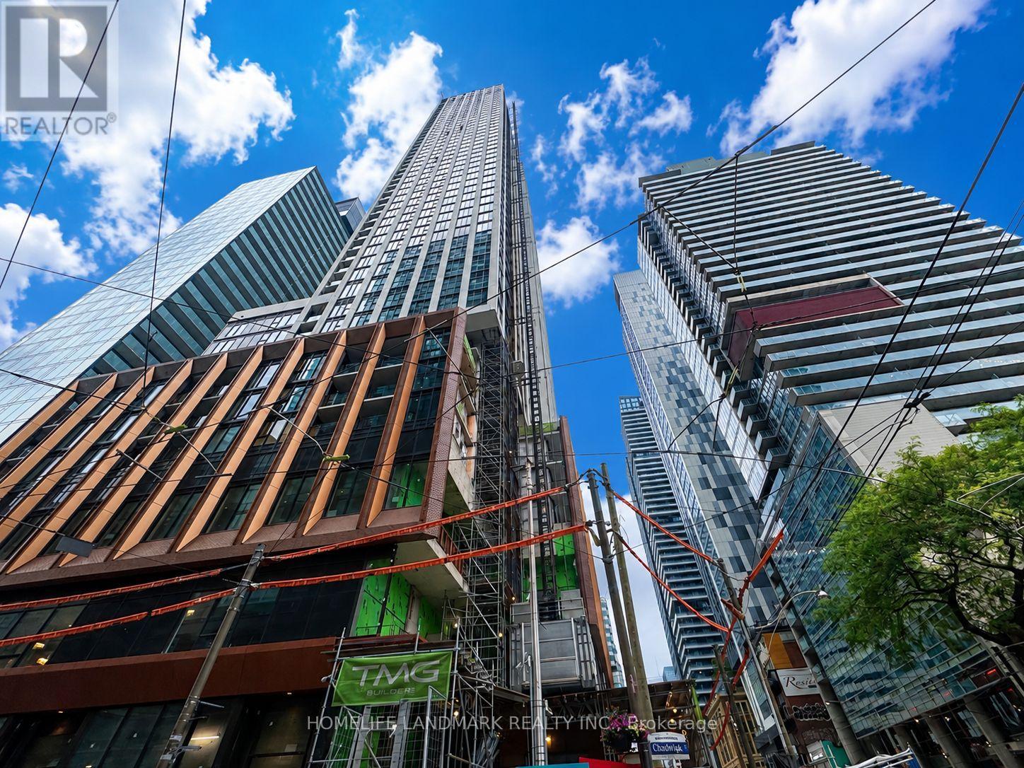 Photo of 400 King Street