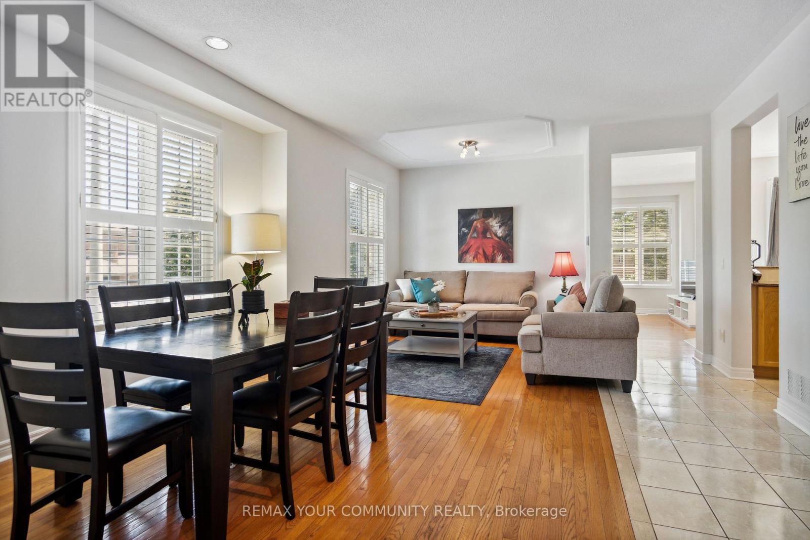 MAIN AND SECOND FLOOR - 39 LARK CRESCENT, Richmond Hill (Devonsleigh) — photo 5