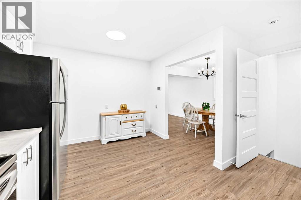 Listing photo – 30 Welliver Street, Red Deer