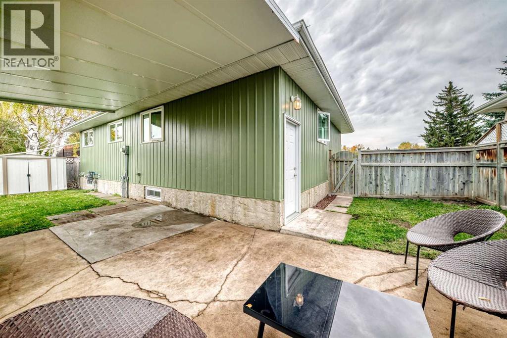 Listing photo – 30 Welliver Street, Red Deer