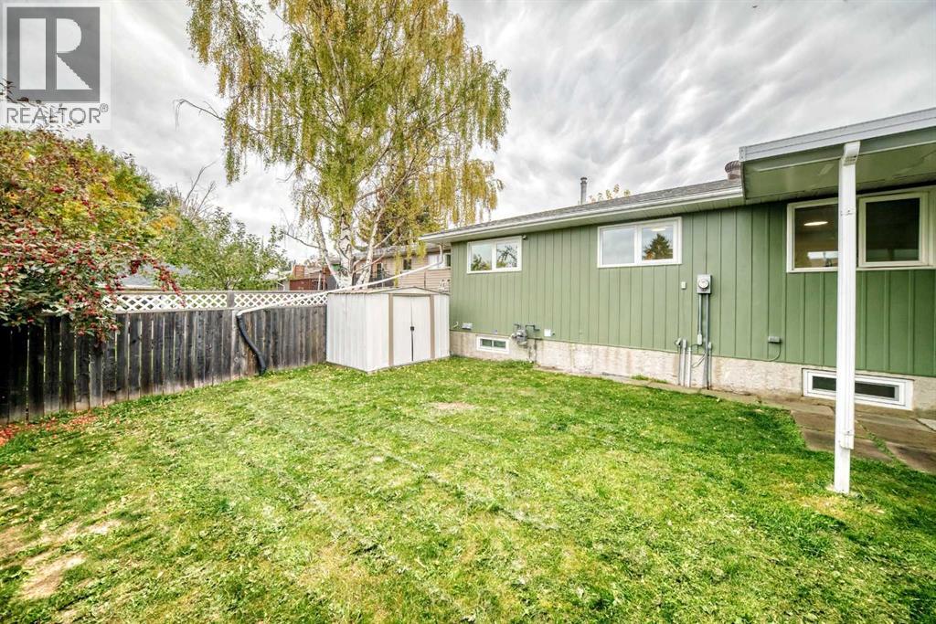 Listing photo – 30 Welliver Street, Red Deer