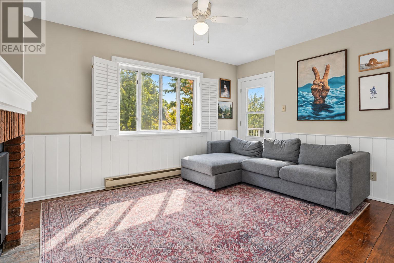 #53 19 DAWSON DRIVE - 5