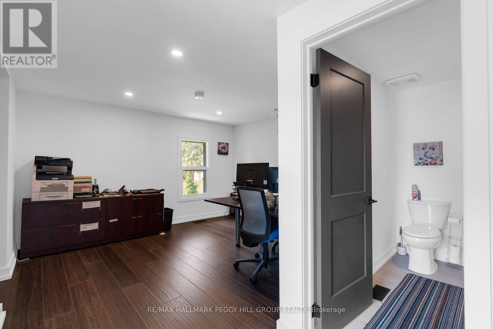 54 CLAPPERTON STREET, Barrie (City Centre) — photo 10
