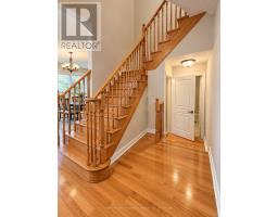 2323 Falling Green Drive, Oakville, ON L6M5A7 Photo 17