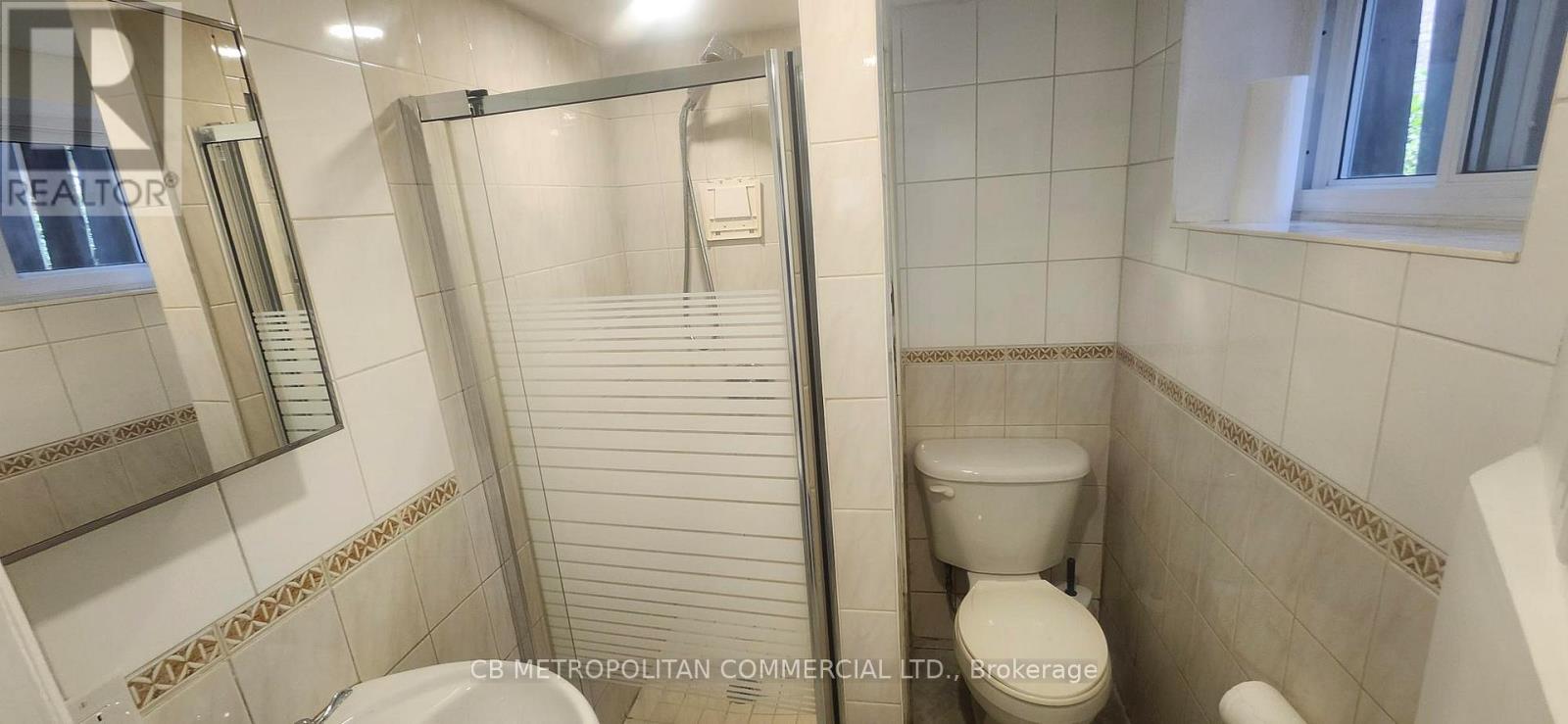 LOWER LEVEL - 124 EVANS AVENUE, Toronto (Mimico) — photo 12