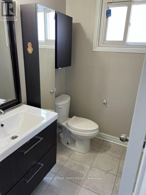 62 WOODSIDE COURT, Brampton (Fletcher's Creek South) — photo 8