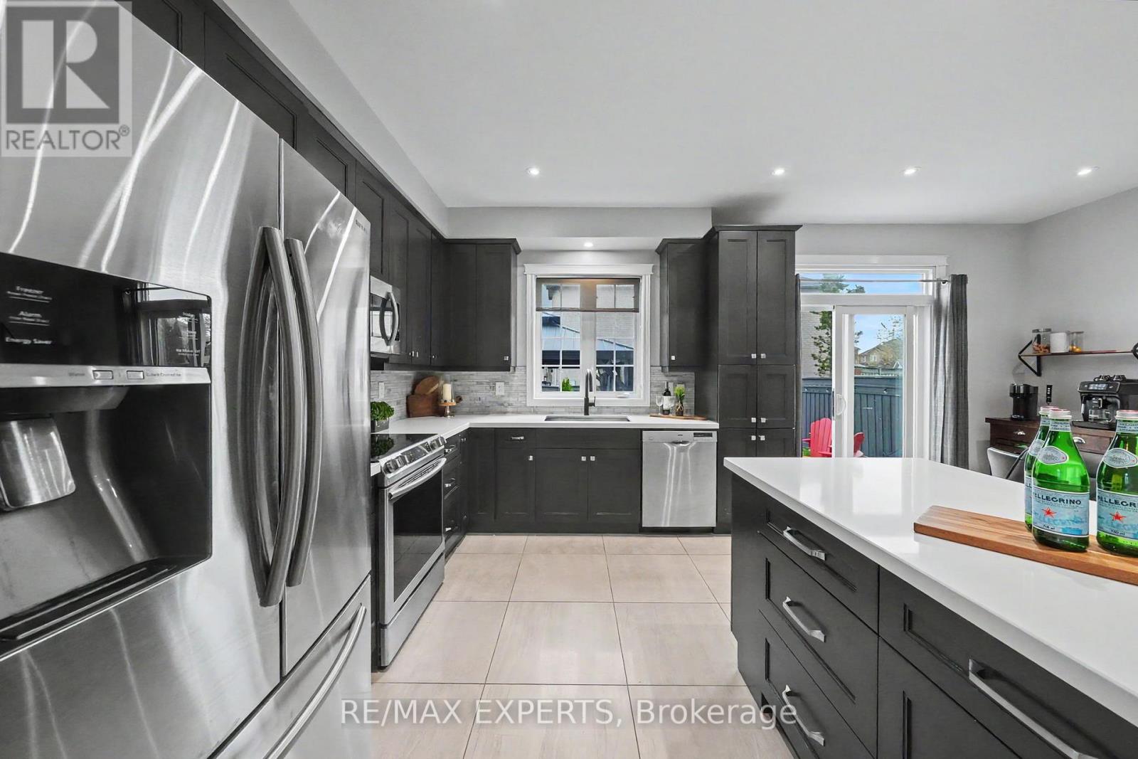 2 IRONHORSE CRESCENT, Caledon (Bolton West) — photo 12