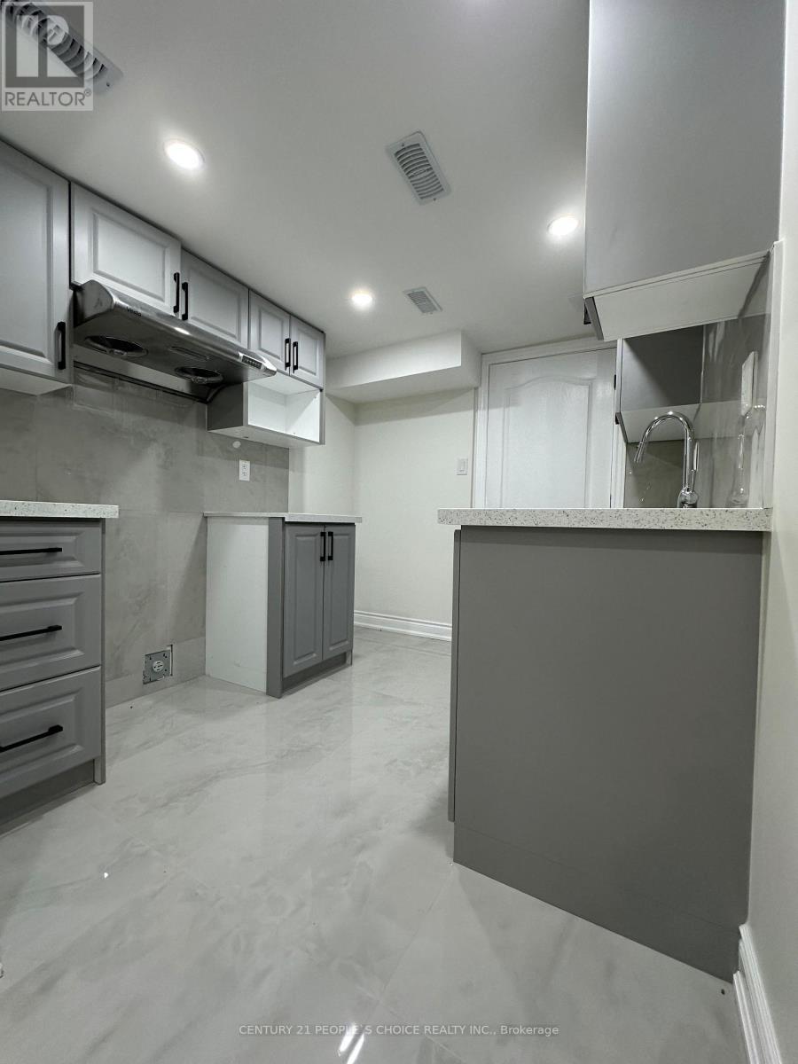 UNIT- 2 - 7490 MIDDLESHIRE DRIVE, Mississauga (Malton) — photo 10