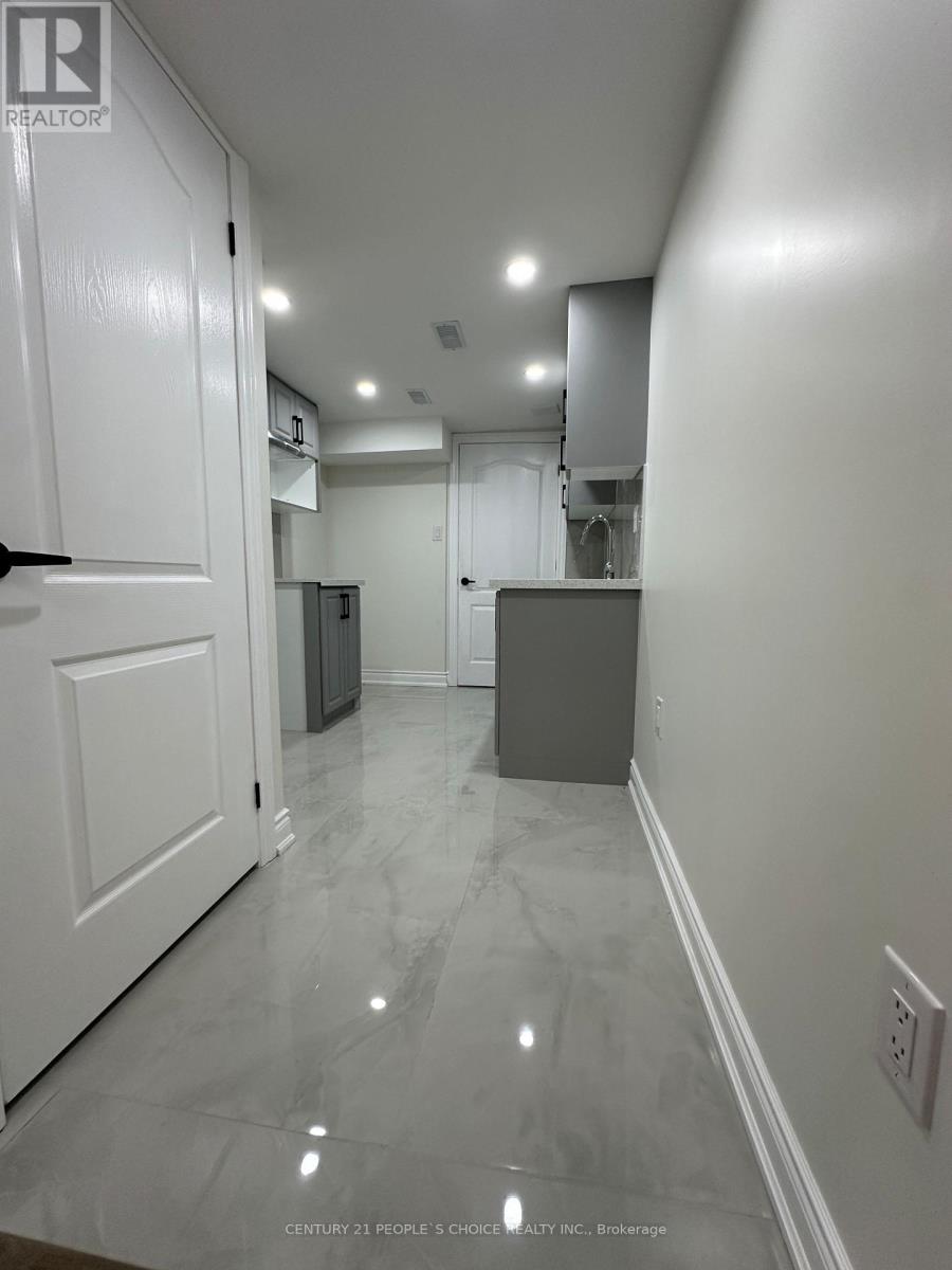 UNIT- 2 - 7490 MIDDLESHIRE DRIVE, Mississauga (Malton) — photo 9