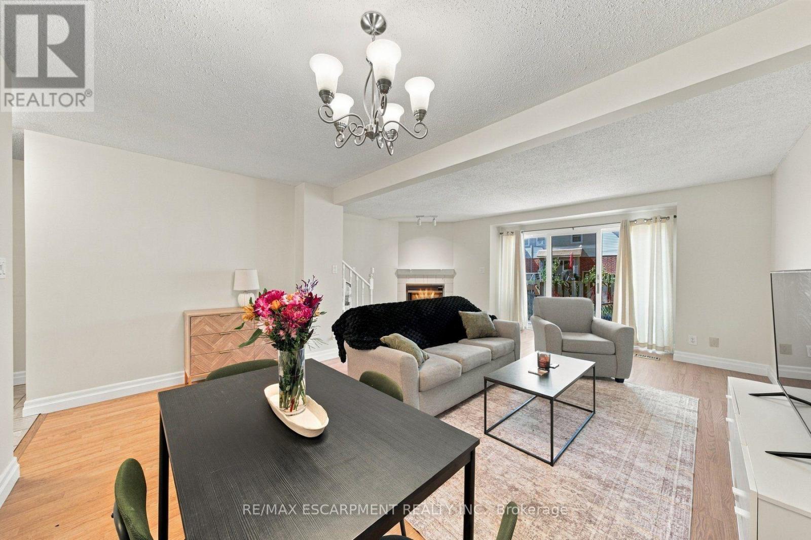 47 - 55 KERMAN AVENUE, Grimsby (Grimsby West) — photo 12