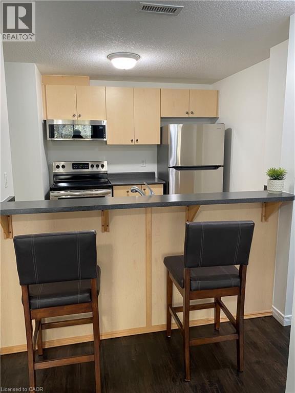 45 CEDARHILL Crescent Unit# 1C, Kitchener — photo 7
