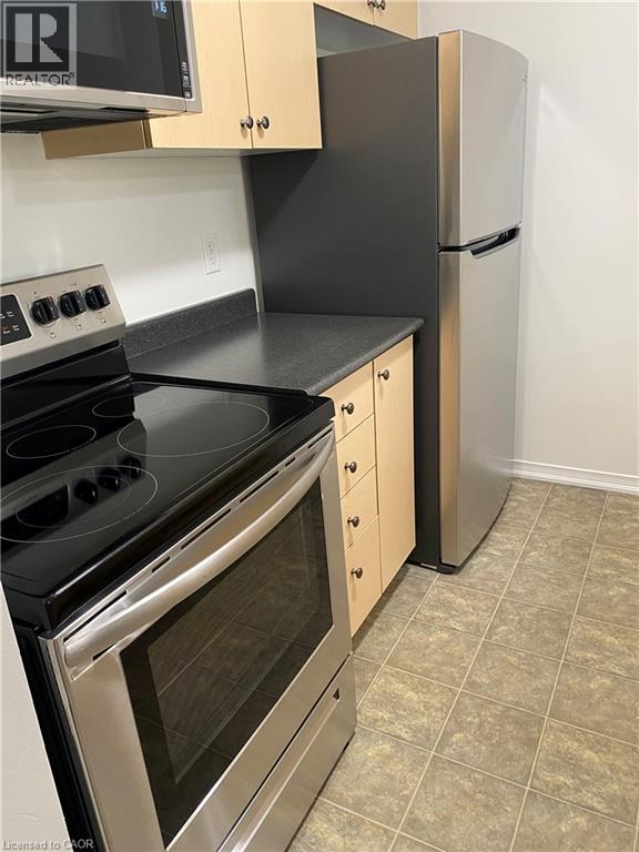 45 CEDARHILL Crescent Unit# 1C, Kitchener — photo 8