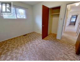 1271 Yorston Avenue, Quesnel, BC V2J3B6 Photo 15