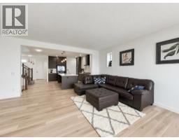 Bedroom - 72 Calhoun View Ne, Calgary, AB T3P1T8 Photo 11
