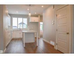 18832 28 Av Nw, Edmonton, AB T6M3C4 Photo 10