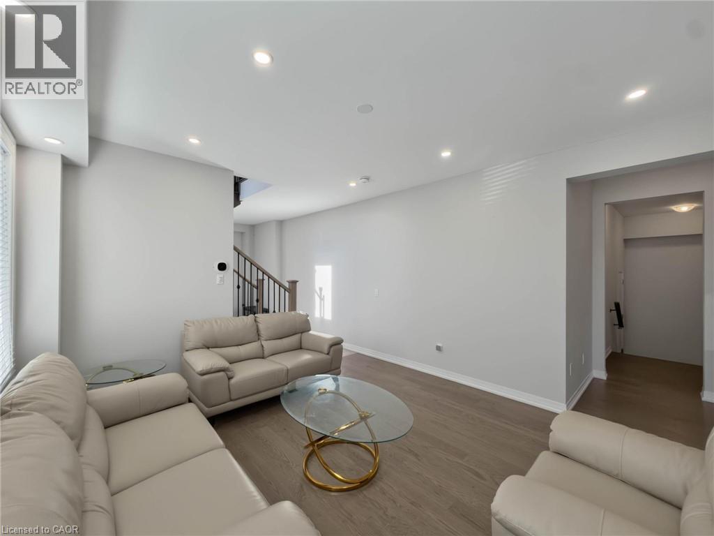 190 PROVIDENT Way, Mount Hope — photo 10