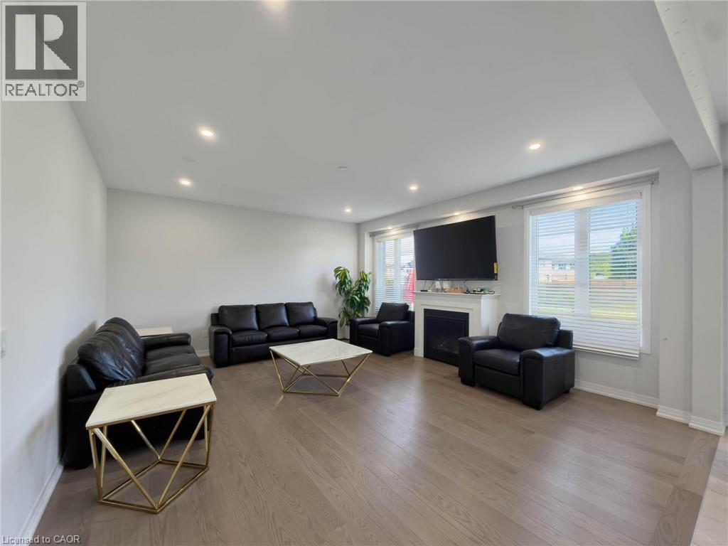 190 PROVIDENT Way, Mount Hope — photo 11