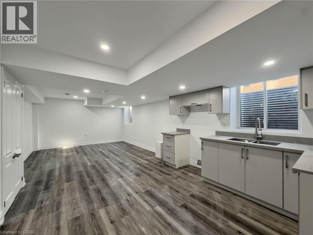 190 PROVIDENT Way - Image 33