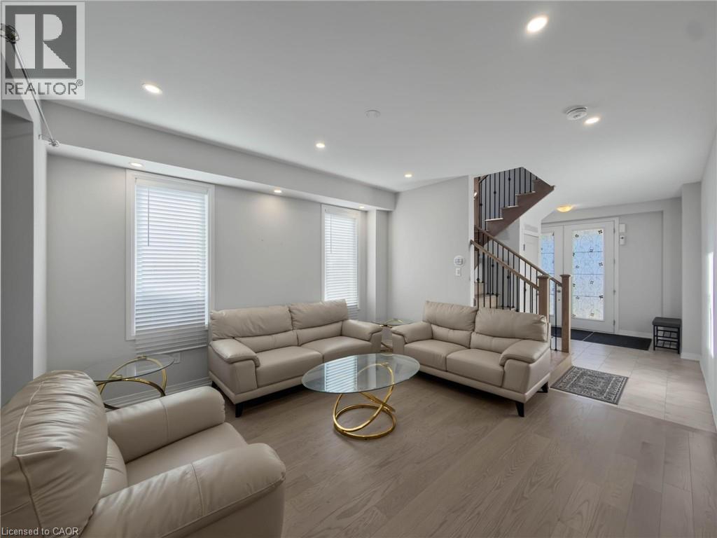 190 PROVIDENT Way, Mount Hope — photo 9