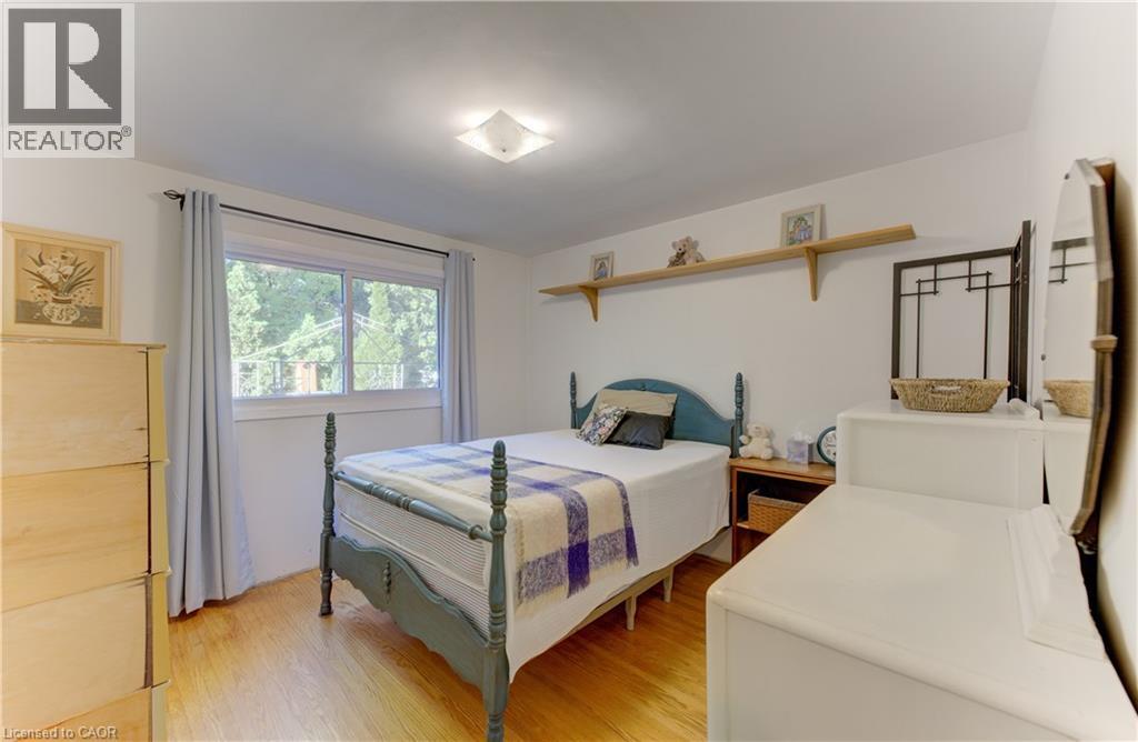 95 UPLANDS Drive - Image 18