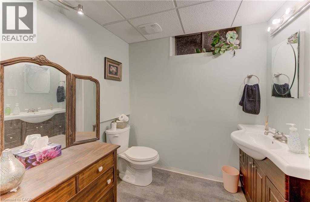 95 UPLANDS Drive - Image 23