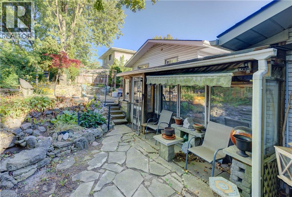 95 UPLANDS Drive - Image 26