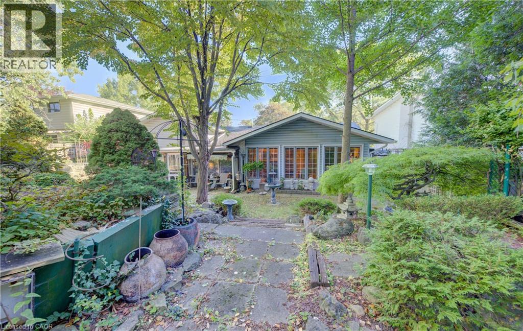 95 UPLANDS Drive - Image 28