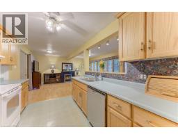 Sunroom - 95 Uplands Drive, Kitchener, ON N2M4X3 Photo 7