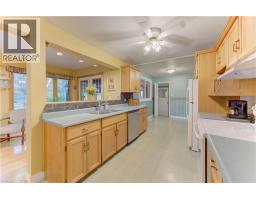 Kitchen - 95 Uplands Drive, Kitchener, ON N2M4X3 Photo 8