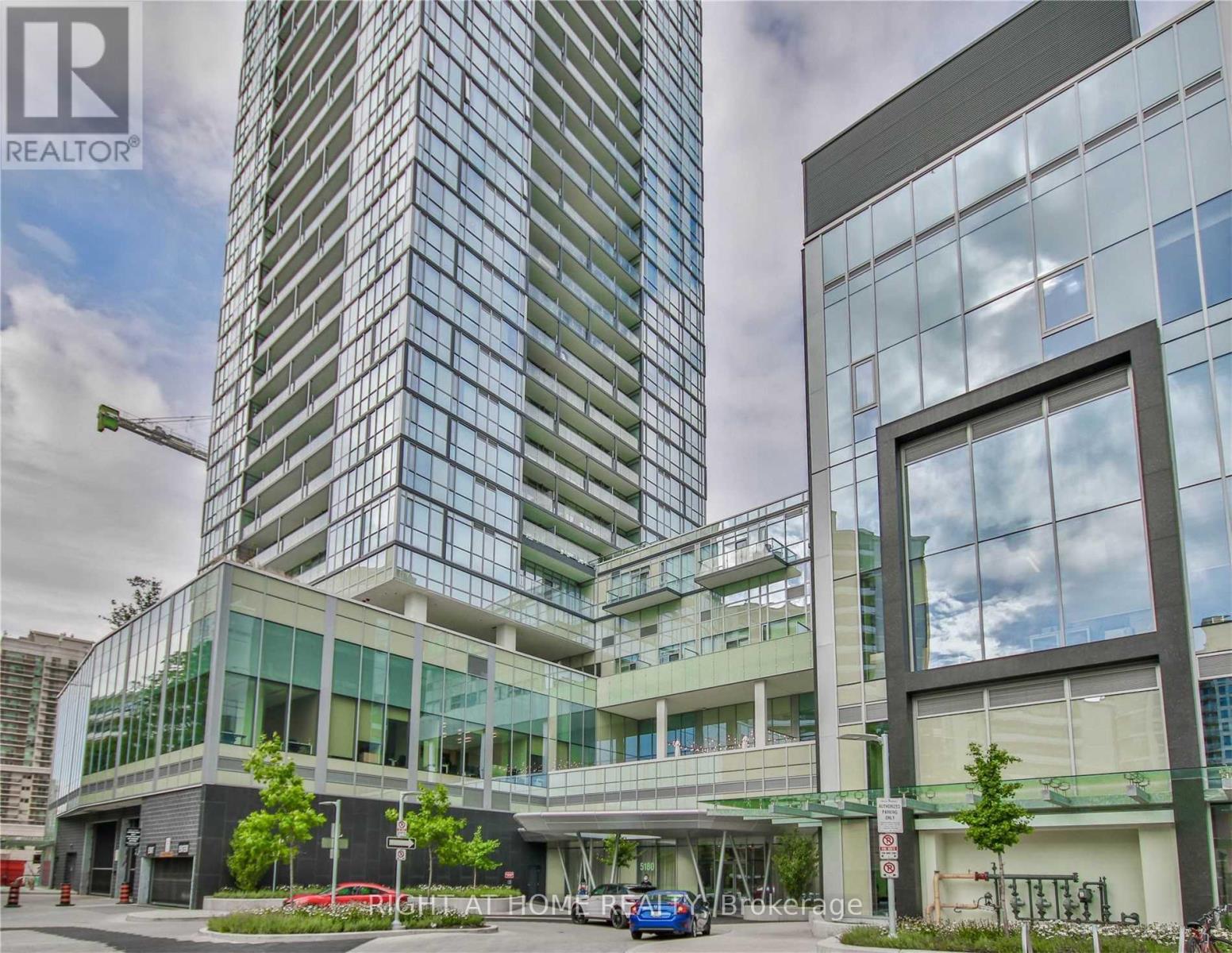 2207 - 5180 YONGE STREET, Toronto (Willowdale West)