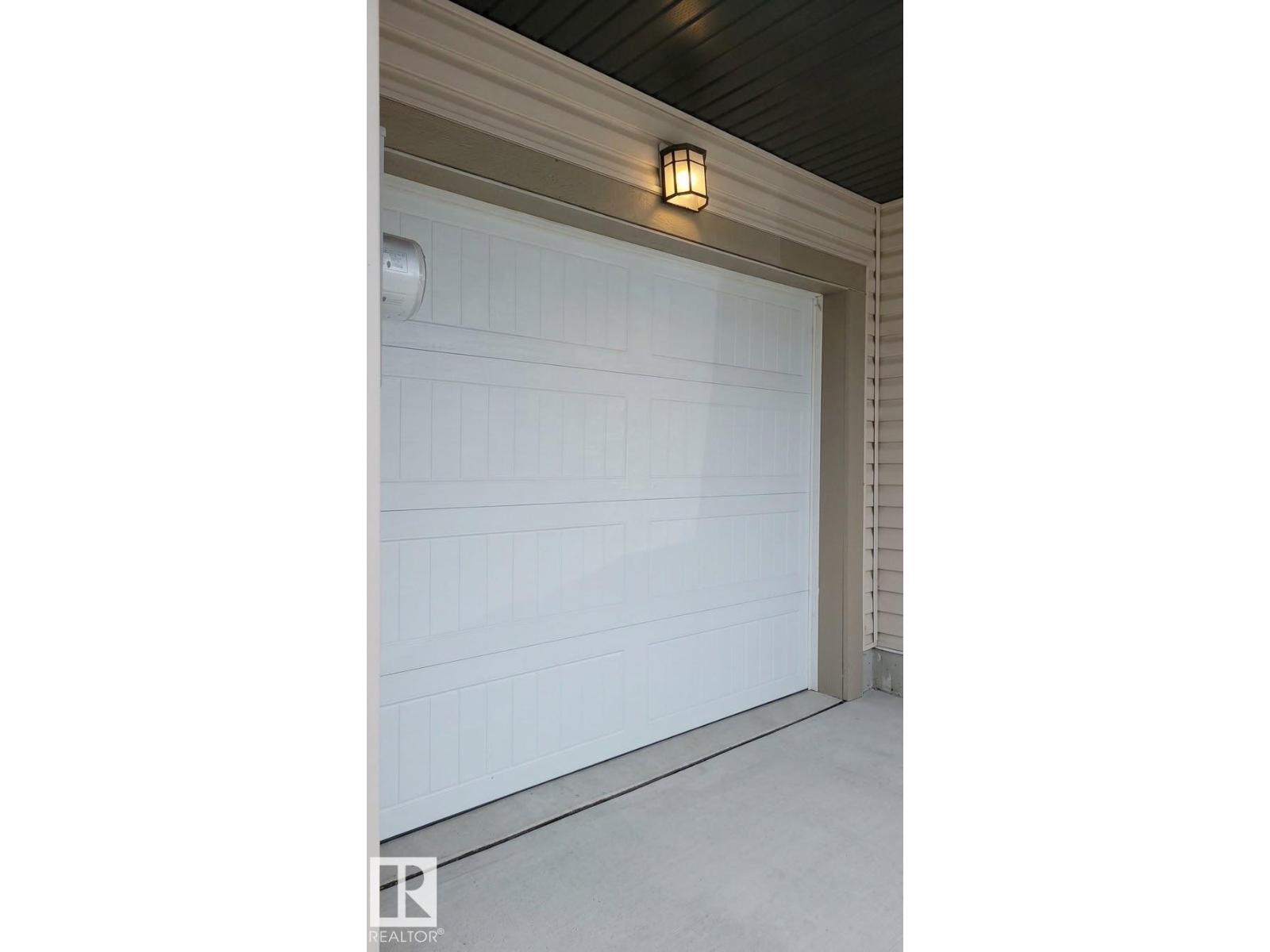 20104 19 AV NW - 29