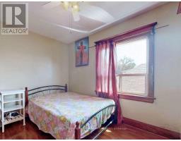 Bedroom - 94 Ypres Road, Toronto, ON M6M1P3 Photo 8