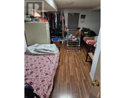 94 Ypres Road, Toronto, ON M6M1P3 Photo 16