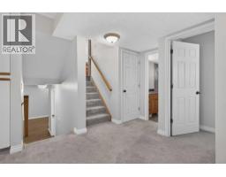 112 Beaconsfield Rise Nw, Calgary, AB T3K1X4 Photo 24