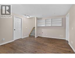 112 Beaconsfield Rise Nw, Calgary, AB T3K1X4 Photo 31