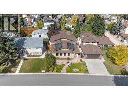 112 Beaconsfield Rise Nw, Calgary, AB T3K1X4 Photo 43