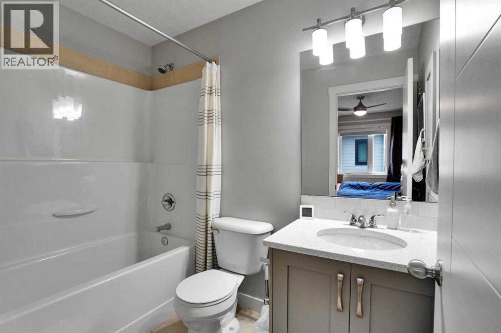 #113 28 Mcdougall Court NE - Image 40