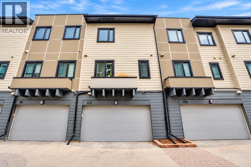 #113 28 Mcdougall Court NE - Image 44