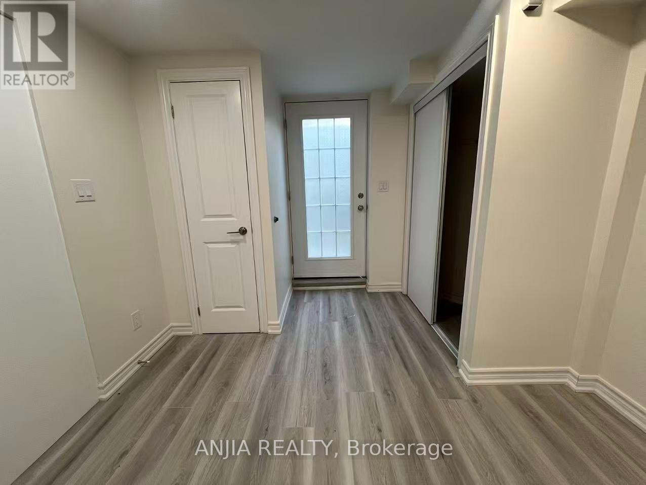 39 MILLCROFT WAY - 50