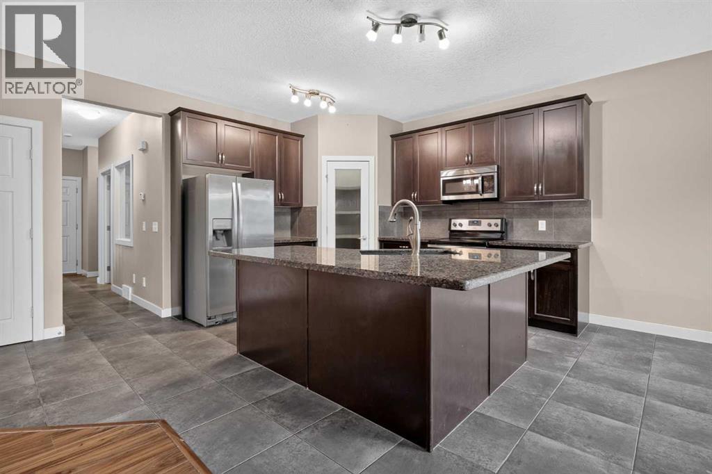 129 Everhollow Rise SW, Calgary, Alberta, T2Y0B1 — thumbnail 3