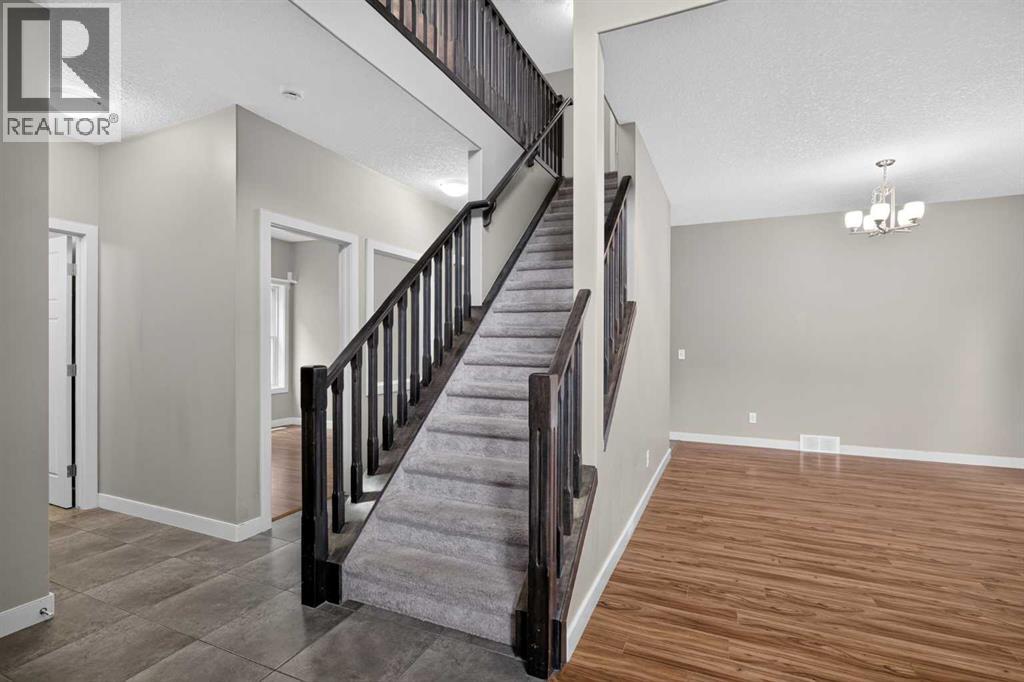 129 Everhollow Rise SW - 16