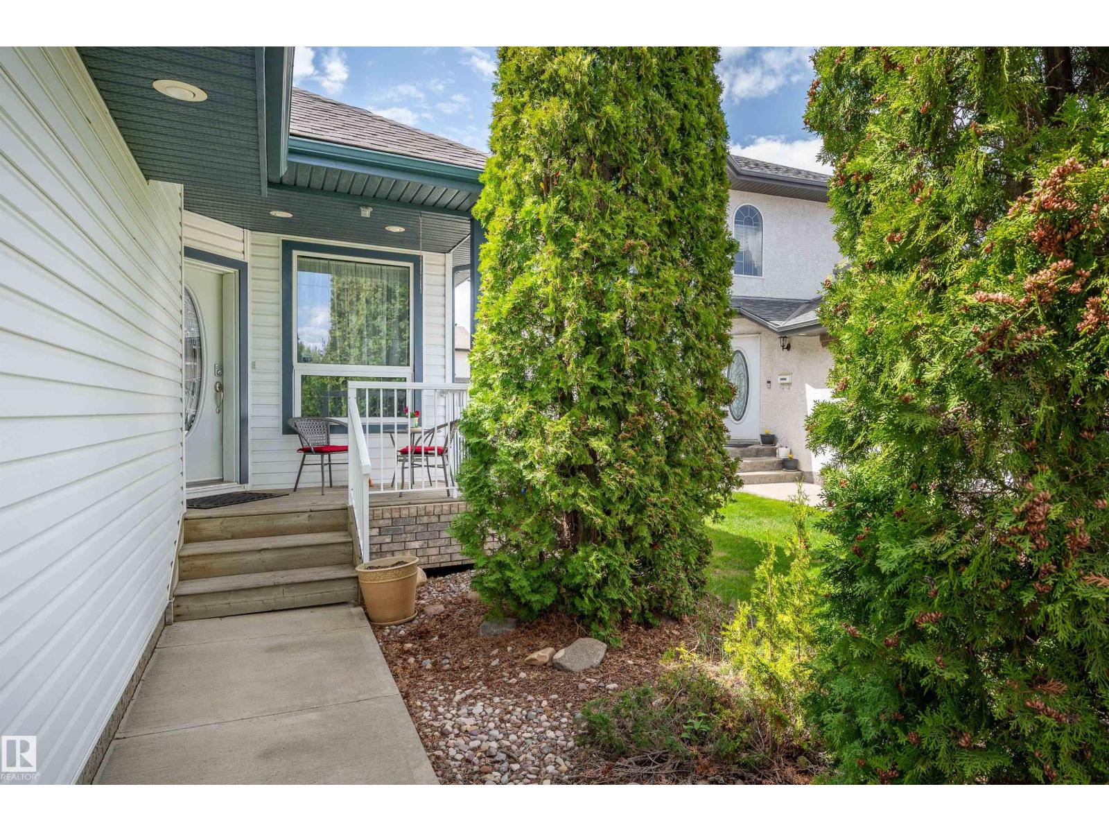 14932 136 ST NW - 3
