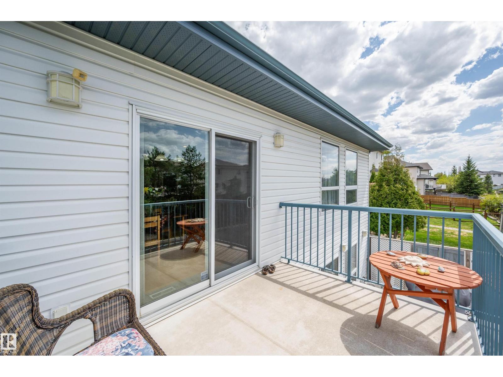 14932 136 ST NW - 42