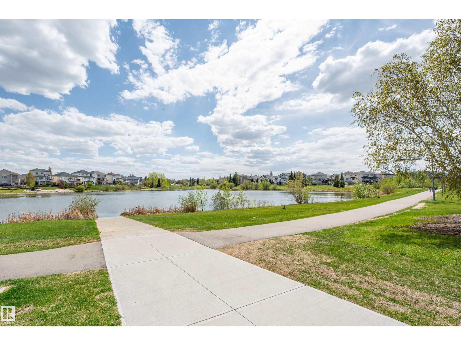 14932 136 ST NW - 55