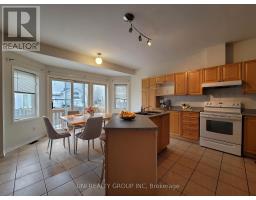 Living room - 12 Staten Way, Ottawa, ON K2C4E7 Photo 11
