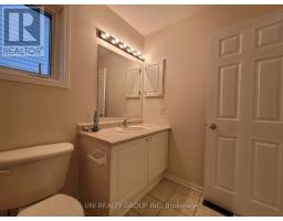12 Staten Way, Ottawa, ON K2C4E7 Photo 20