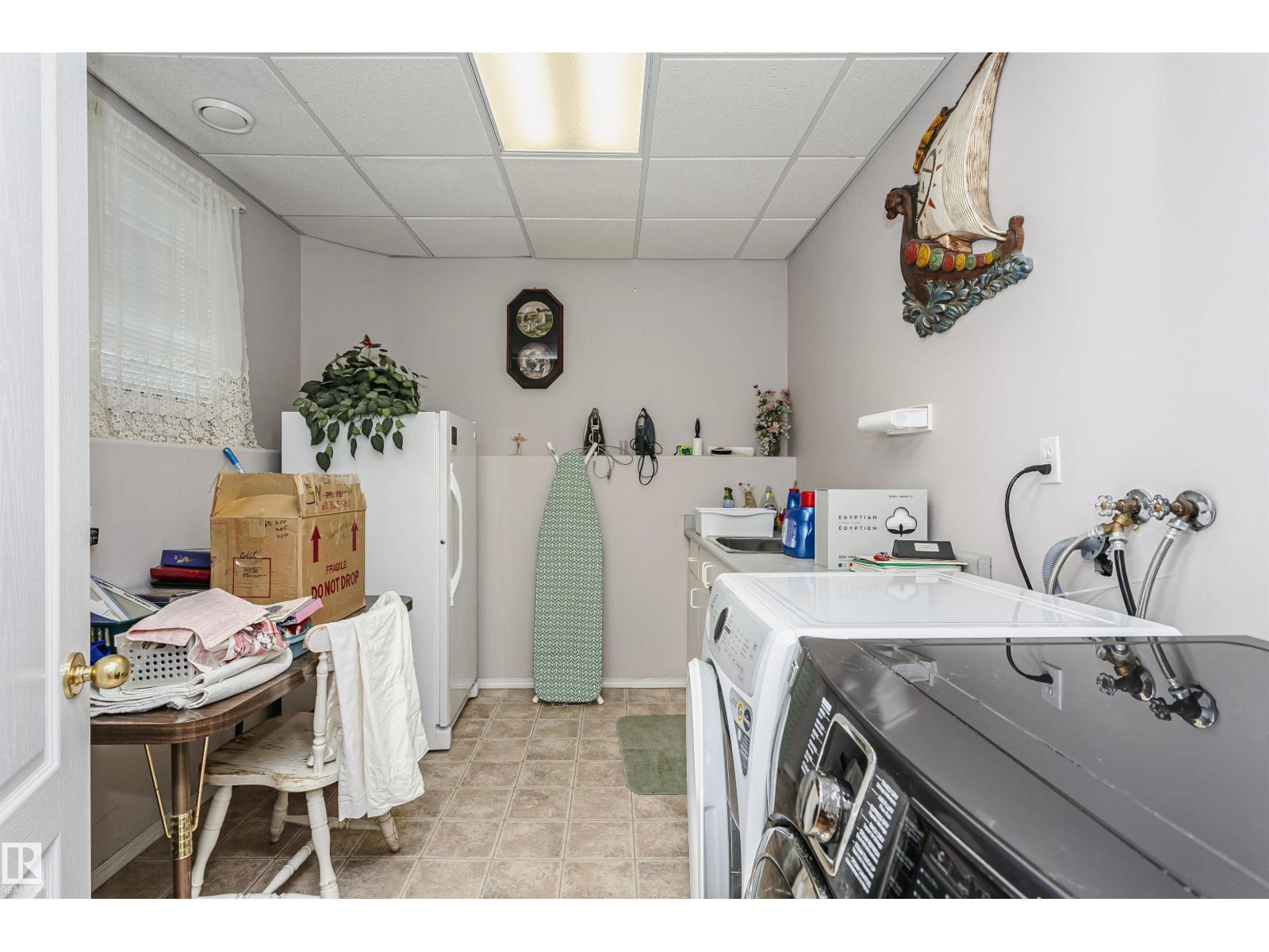 2840 151A AV NW - Image 32