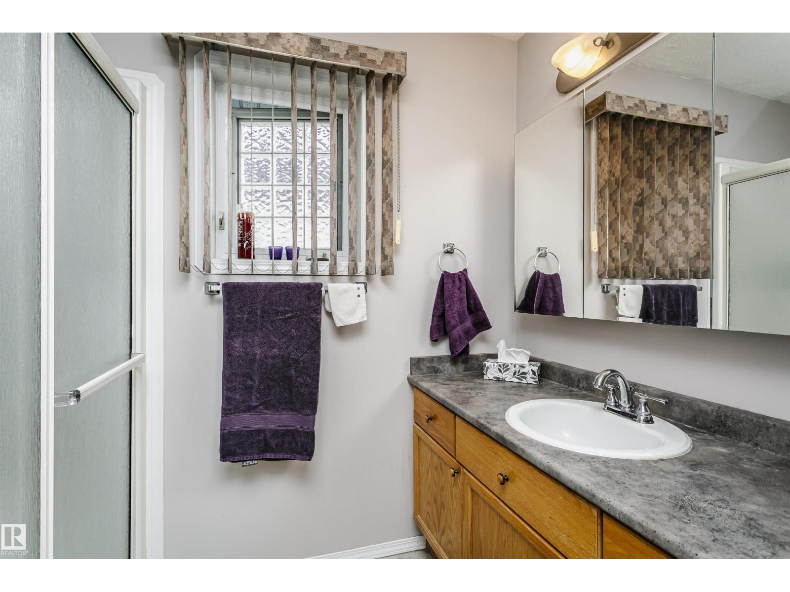 2840 151A AV NW - 26