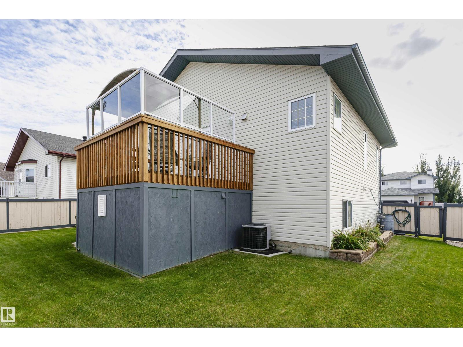 2840 151A AV NW - Image 37