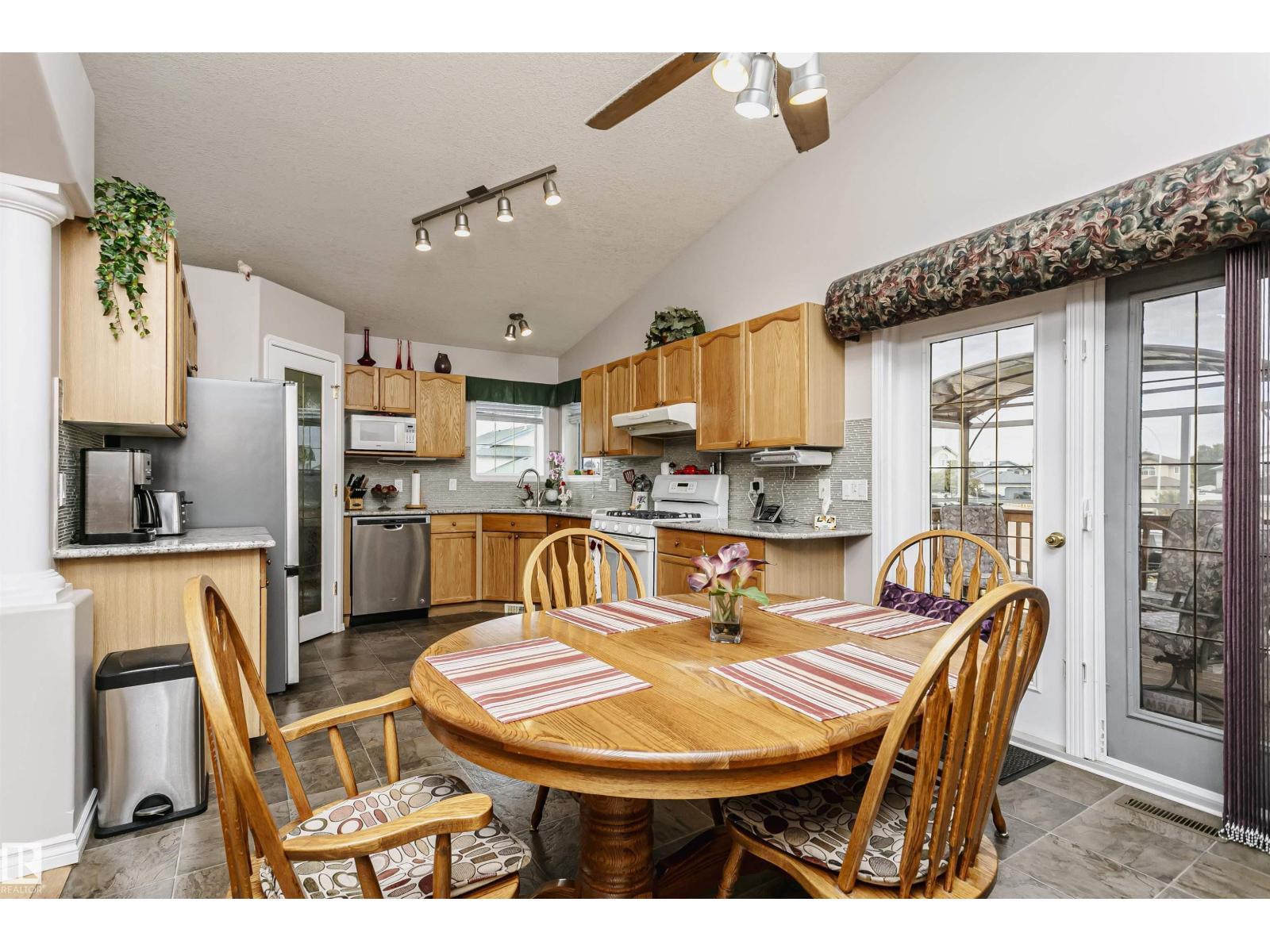 2840 151A AV NW - Image 17